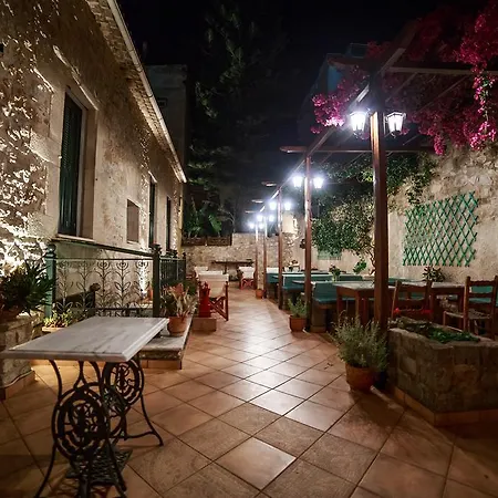 Hotel Ibiscos